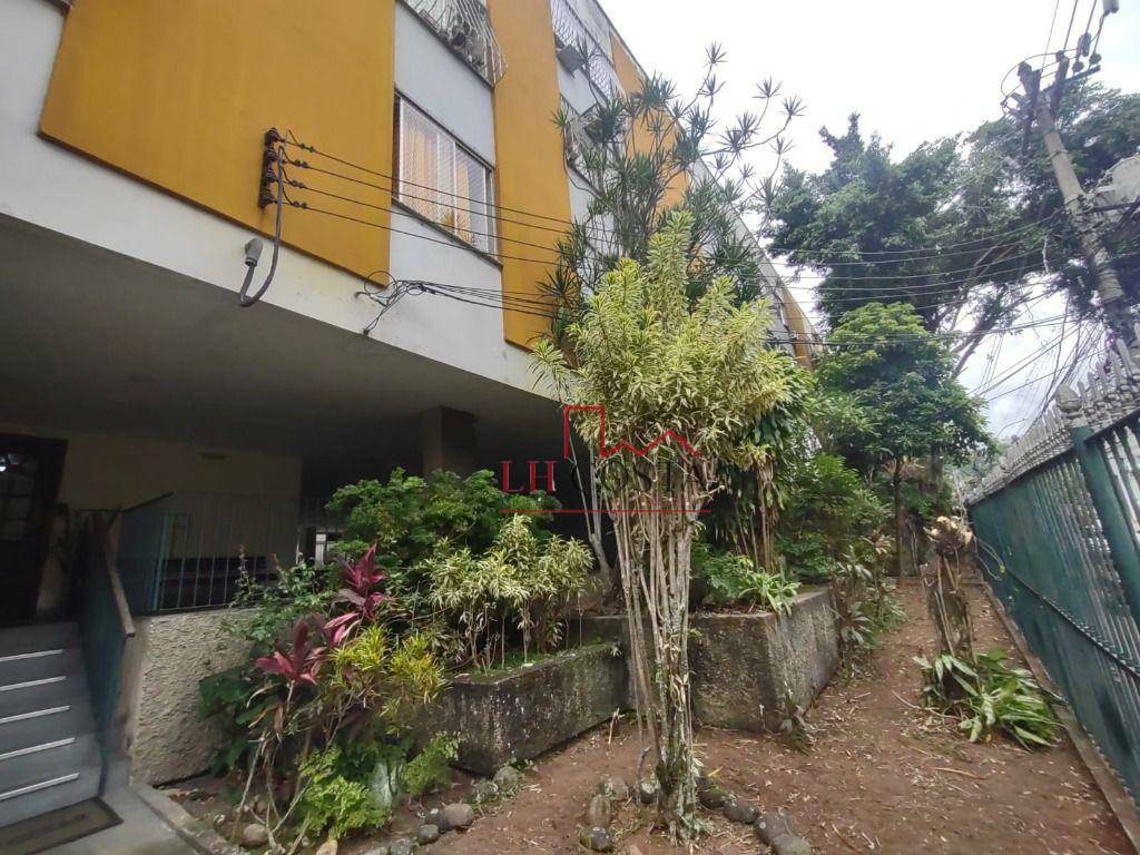 Apartamento à venda e aluguel com 2 quartos, 60m² - Foto 19