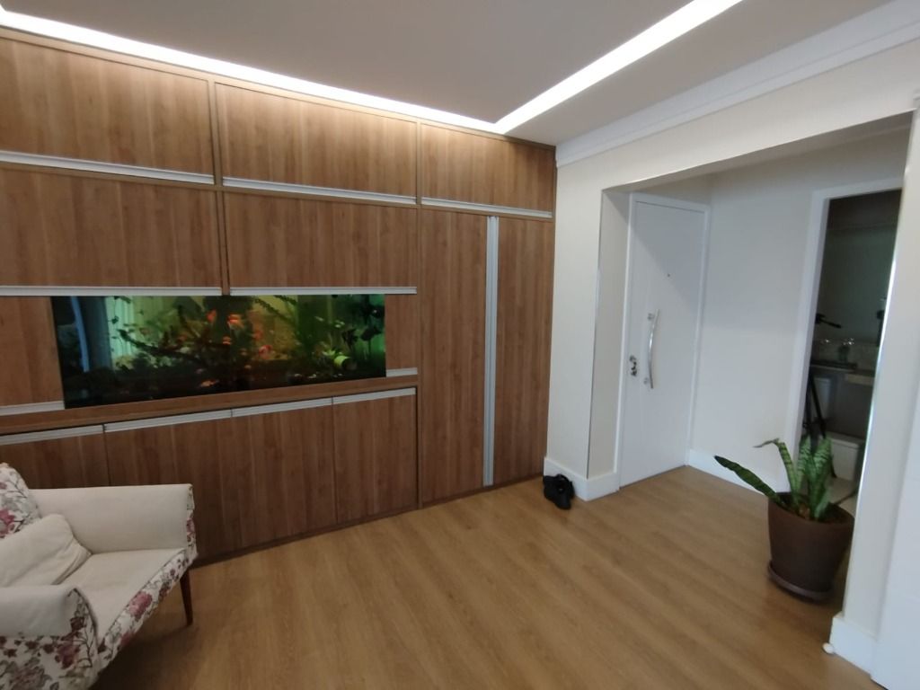 Apartamento à venda com 3 quartos, 146m² - Foto 8