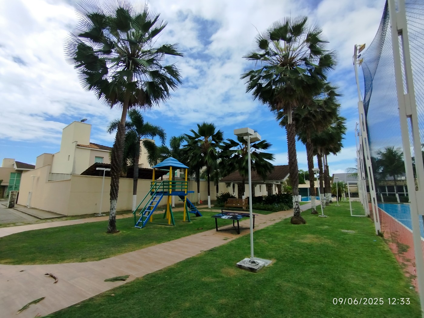 Casa de Condomínio para alugar com 3 quartos, 215m² - Foto 14