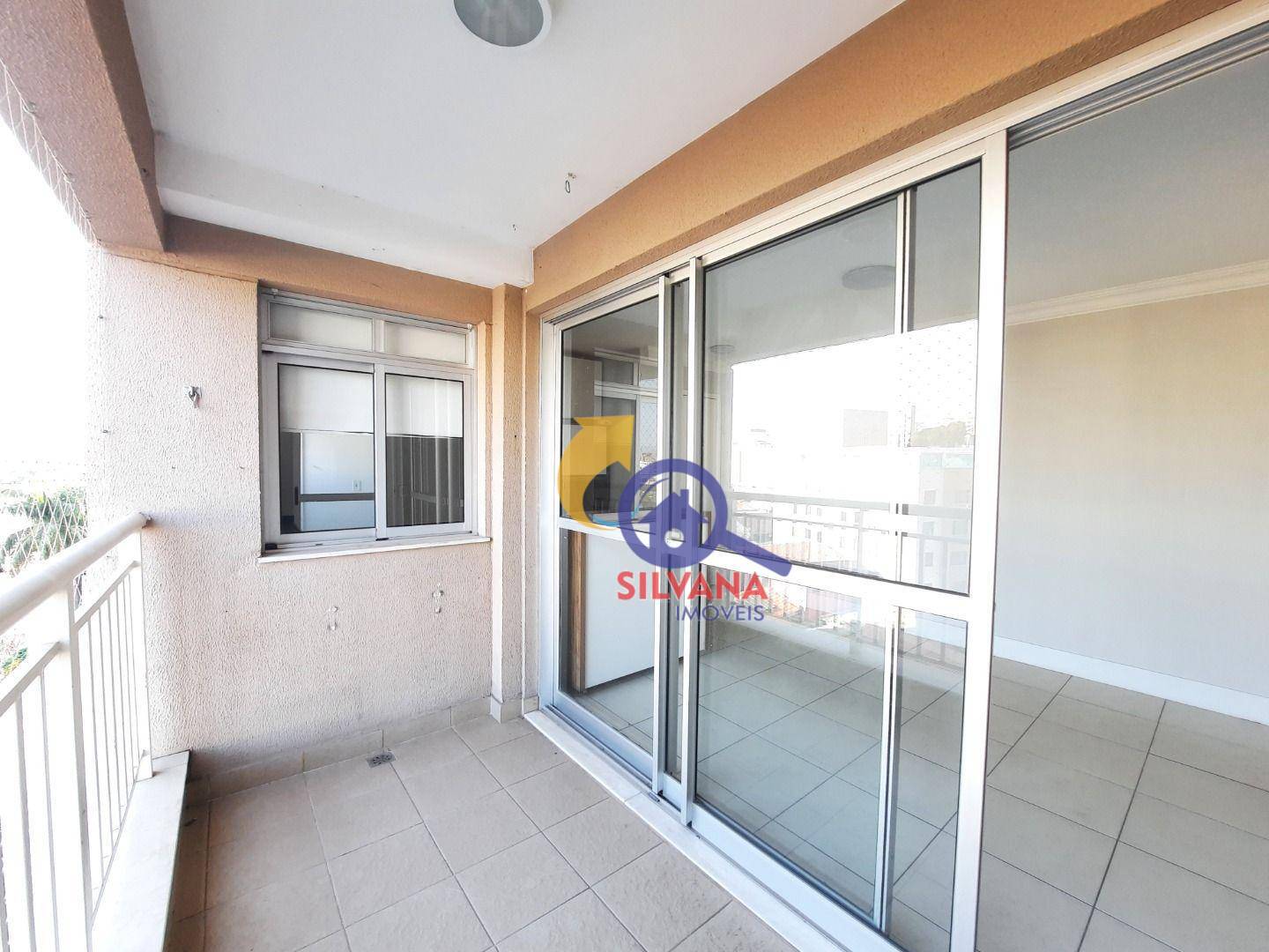 Apartamento à venda com 3 quartos, 82m² - Foto 11