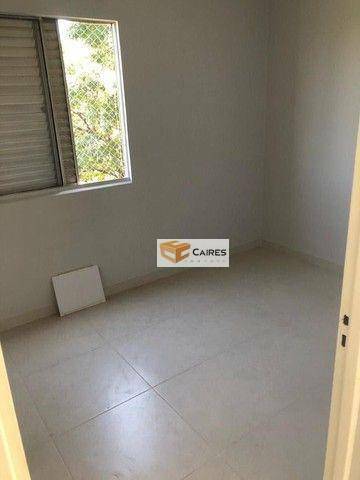 Apartamento à venda com 2 quartos, 63m² - Foto 2