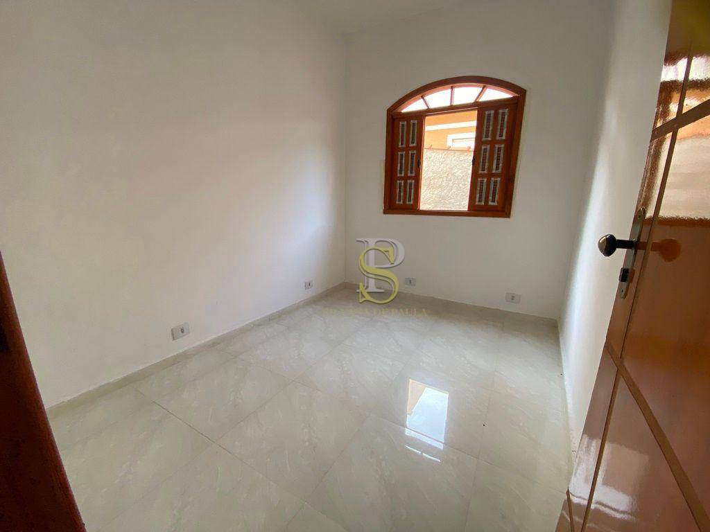 Casa à venda com 3 quartos, 101m² - Foto 9