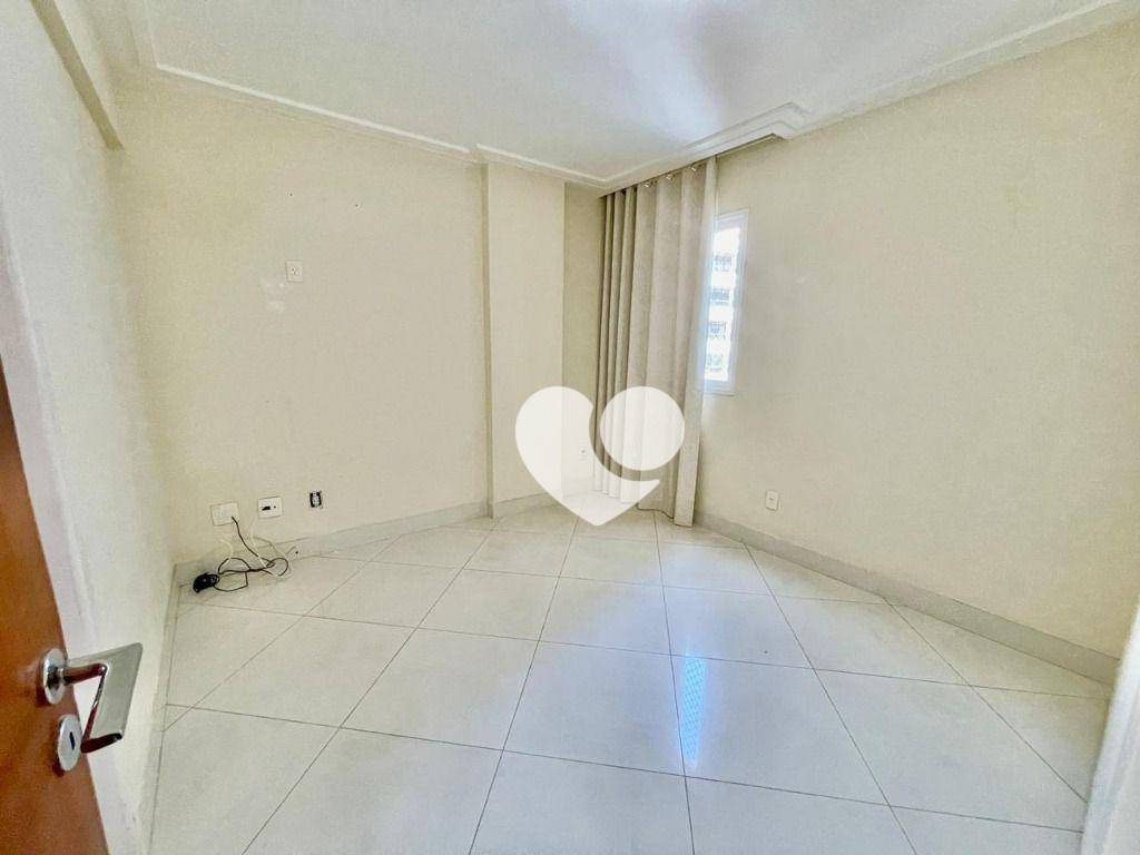 Apartamento à venda com 4 quartos, 142m² - Foto 13