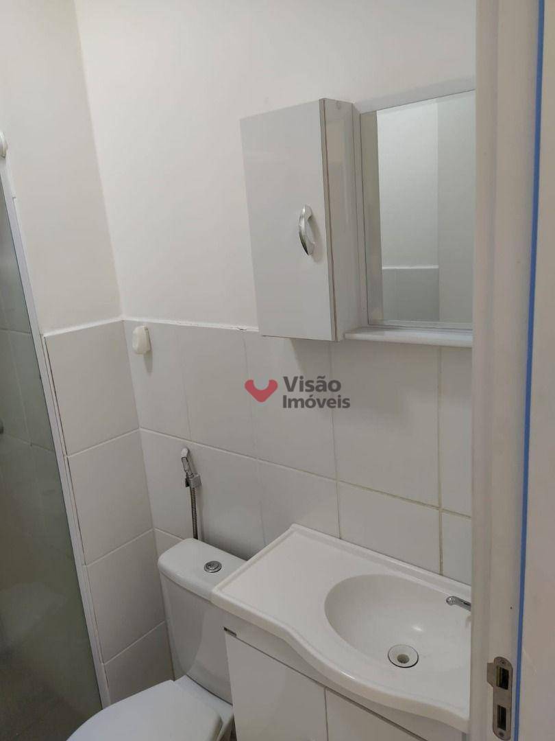 Apartamento à venda com 2 quartos, 44m² - Foto 10