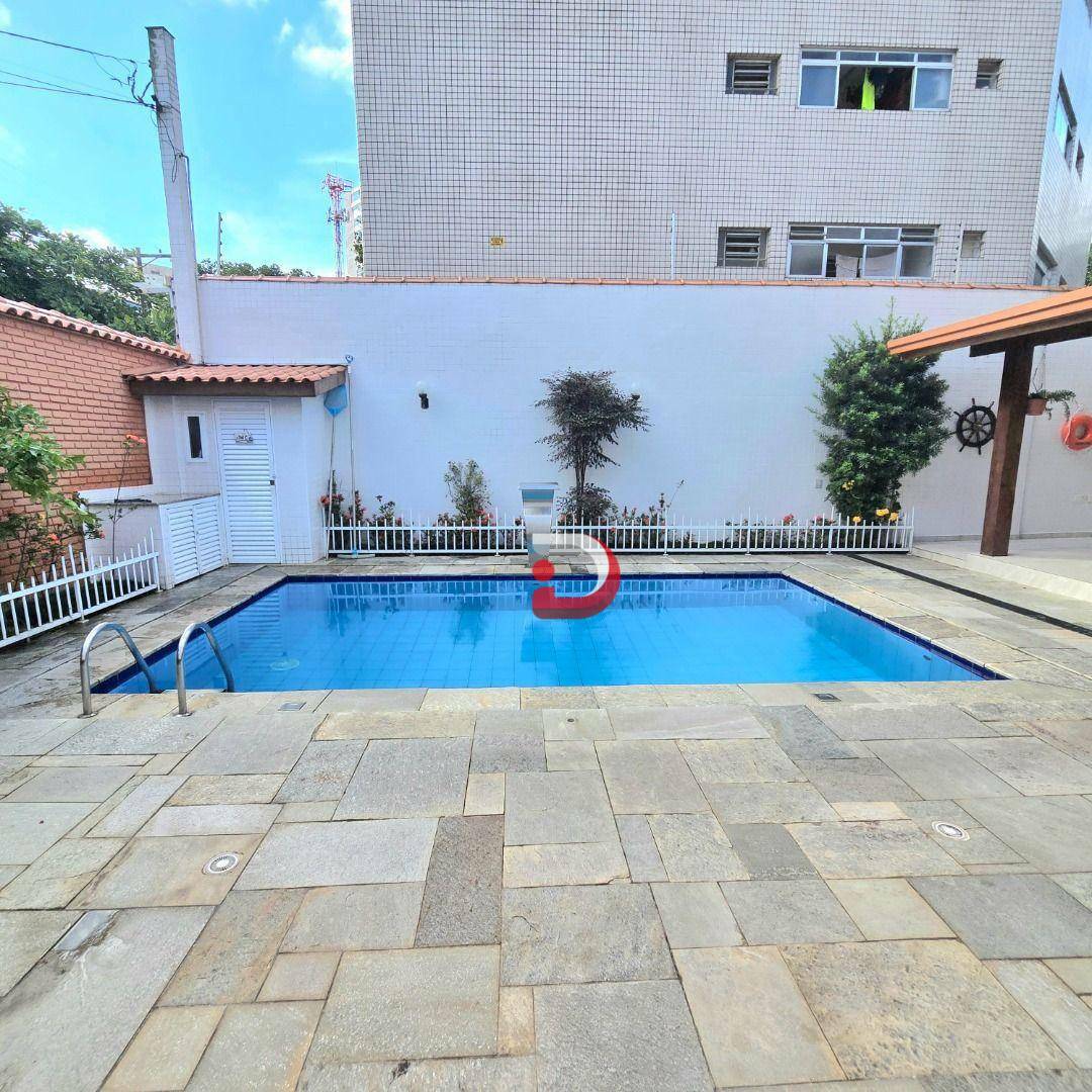 Sobrado à venda com 5 quartos, 250m² - Foto 2