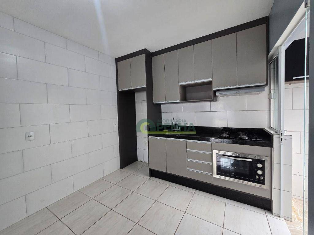 Casa para alugar com 2 quartos, 73M2 - Foto 3