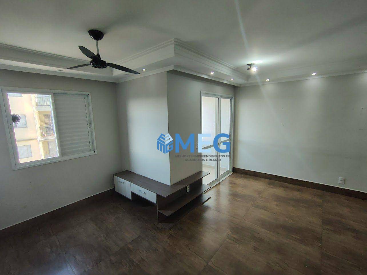 Apartamento para alugar com 2 quartos, 59m² - Foto 3