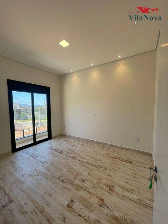 Casa de Condomínio à venda com 3 quartos, 239m² - Foto 9