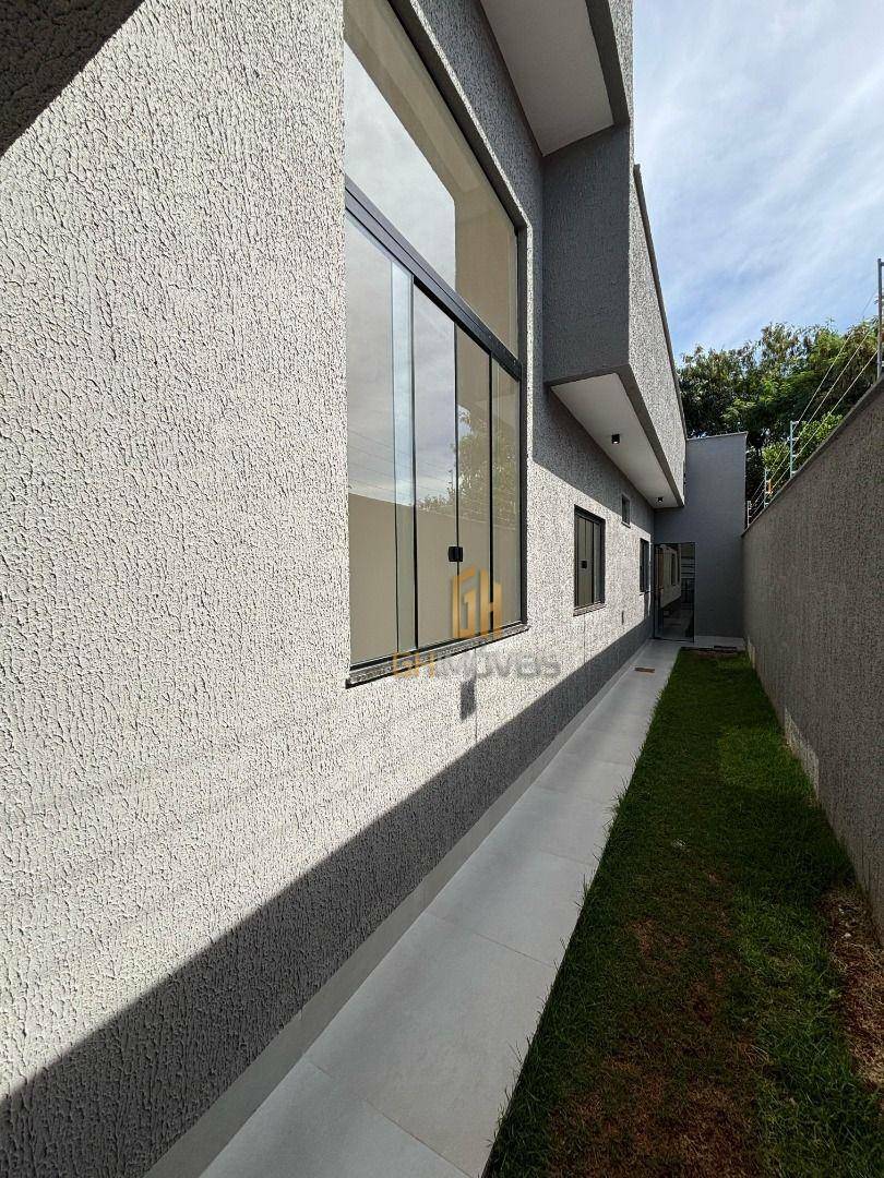 Casa à venda com 3 quartos, 121m² - Foto 5