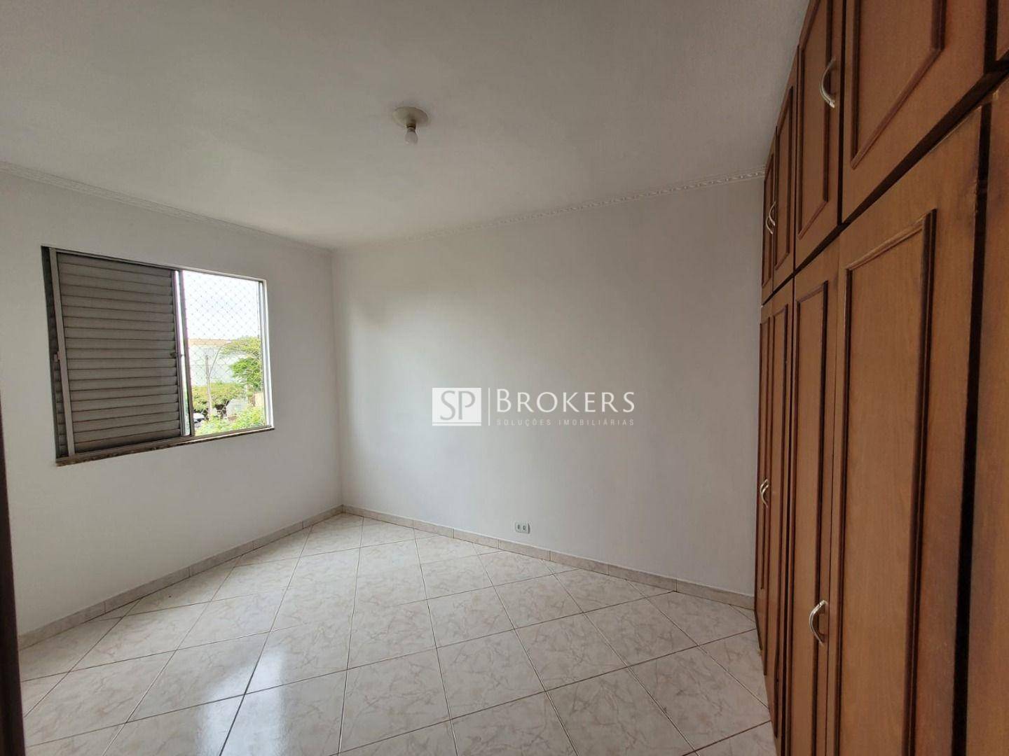 Apartamento à venda com 2 quartos, 63m² - Foto 11