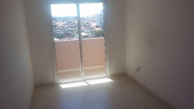 Apartamento à venda com 1 quarto, 45m² - Foto 1