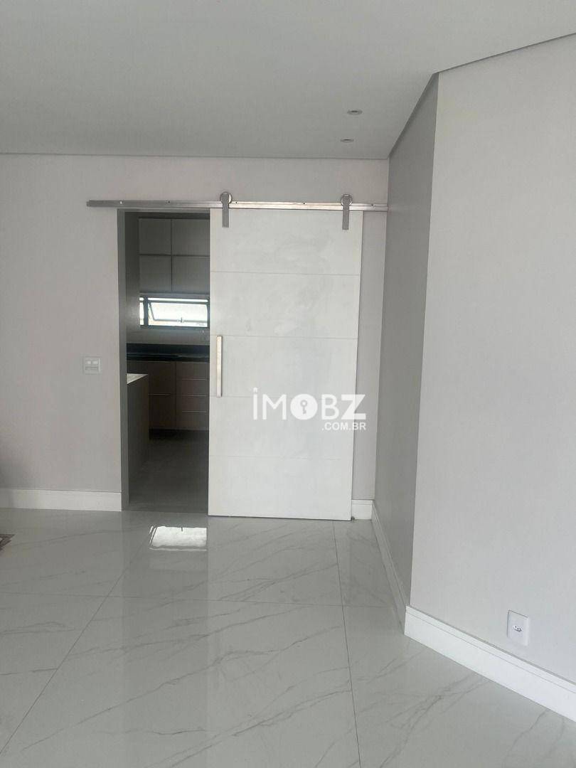 Apartamento à venda com 3 quartos, 125m² - Foto 10