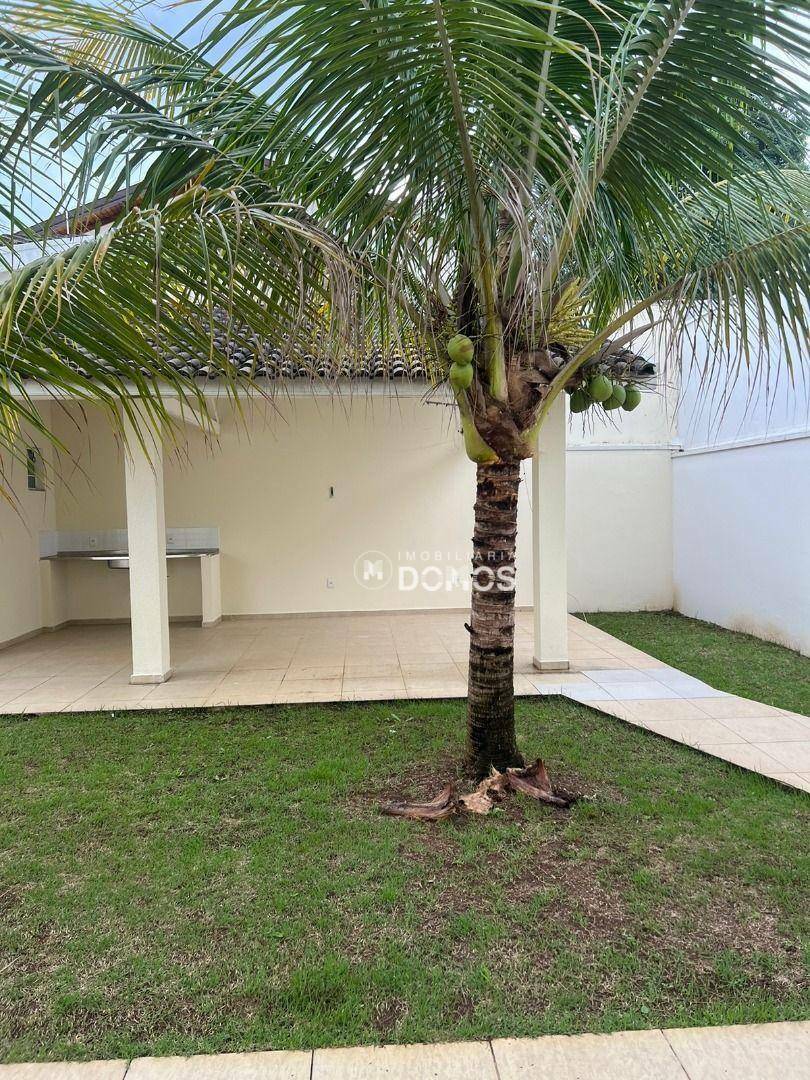 Casa para alugar com 3 quartos, 217m² - Foto 10