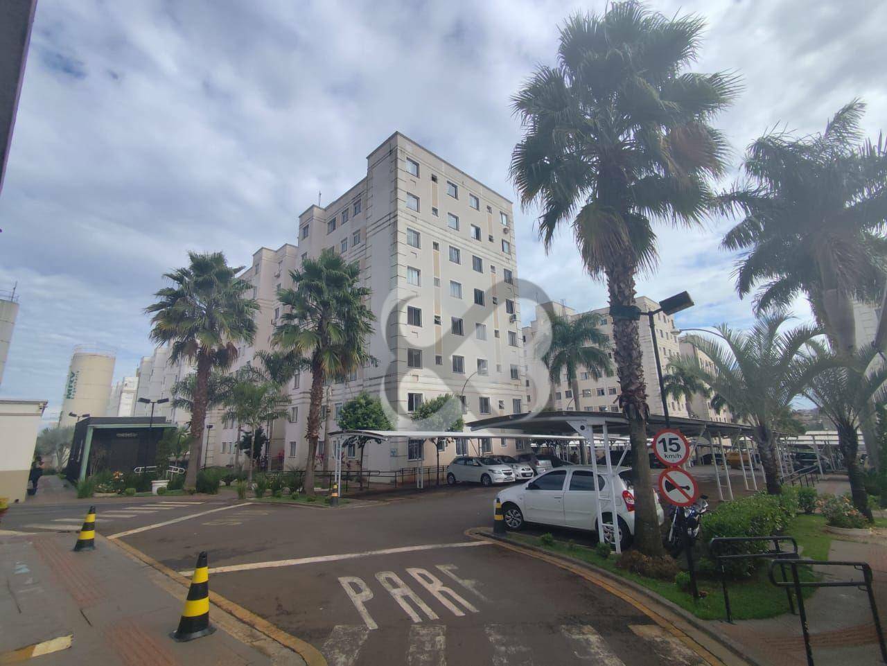 Apartamento à venda com 2 quartos, 46m² - Foto 2