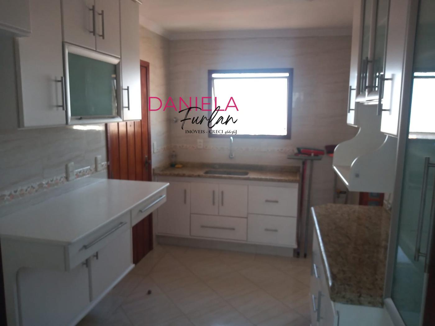 Apartamento à venda com 3 quartos, 176m² - Foto 10