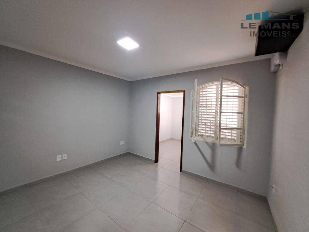 Casa à venda e aluguel com 5 quartos, 154m² - Foto 15