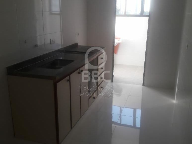 Apartamento para alugar com 2 quartos, 86m² - Foto 3