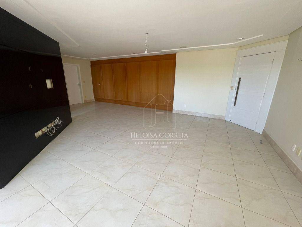 Apartamento à venda com 4 quartos, 160m² - Foto 5