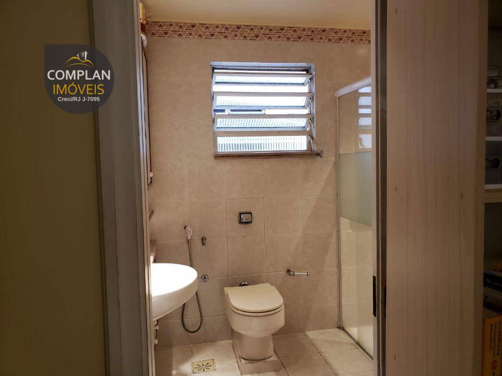 Apartamento à venda com 3 quartos, 200m² - Foto 34