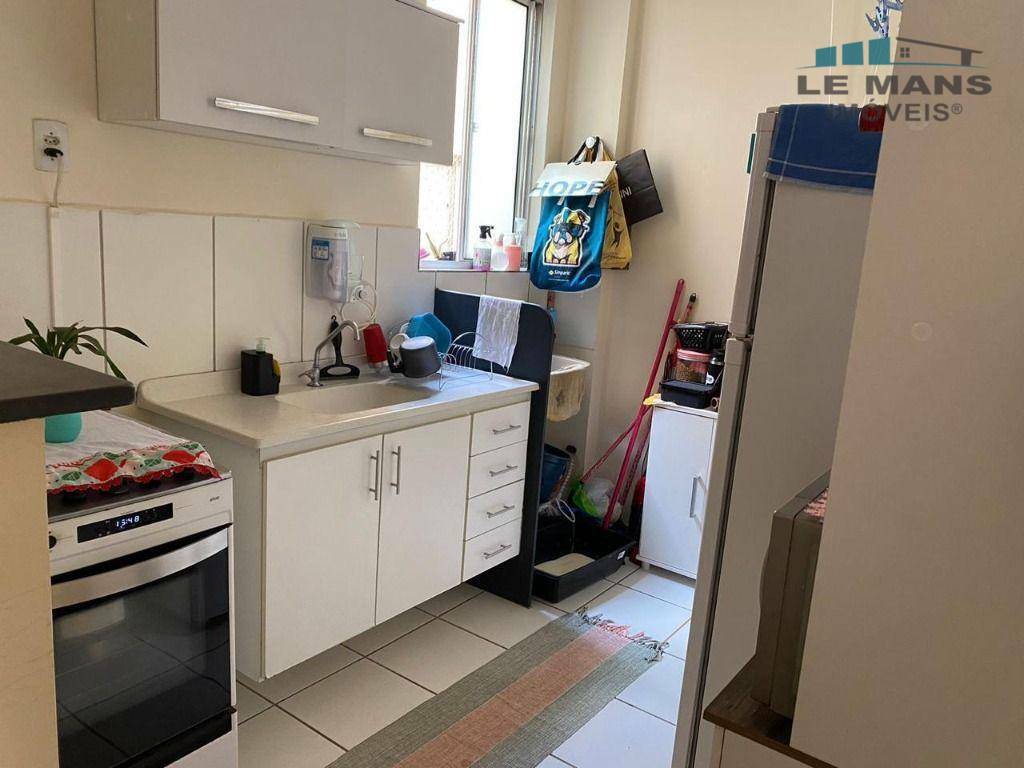 Apartamento à venda com 2 quartos, 46m² - Foto 4