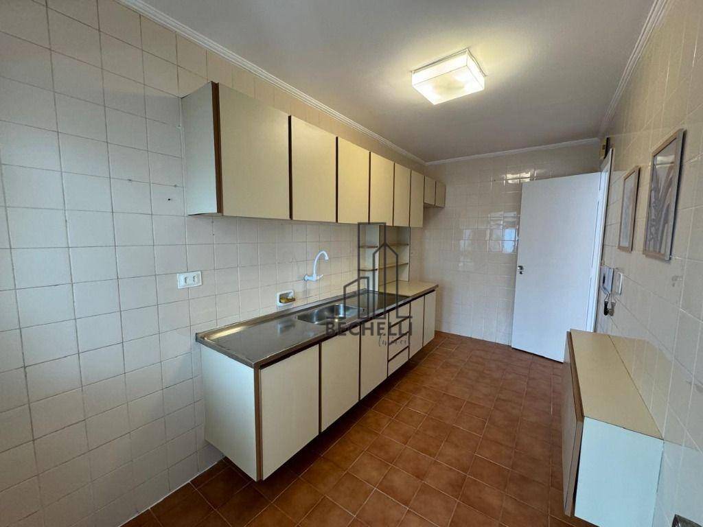 Apartamento para alugar com 2 quartos, 67m² - Foto 5