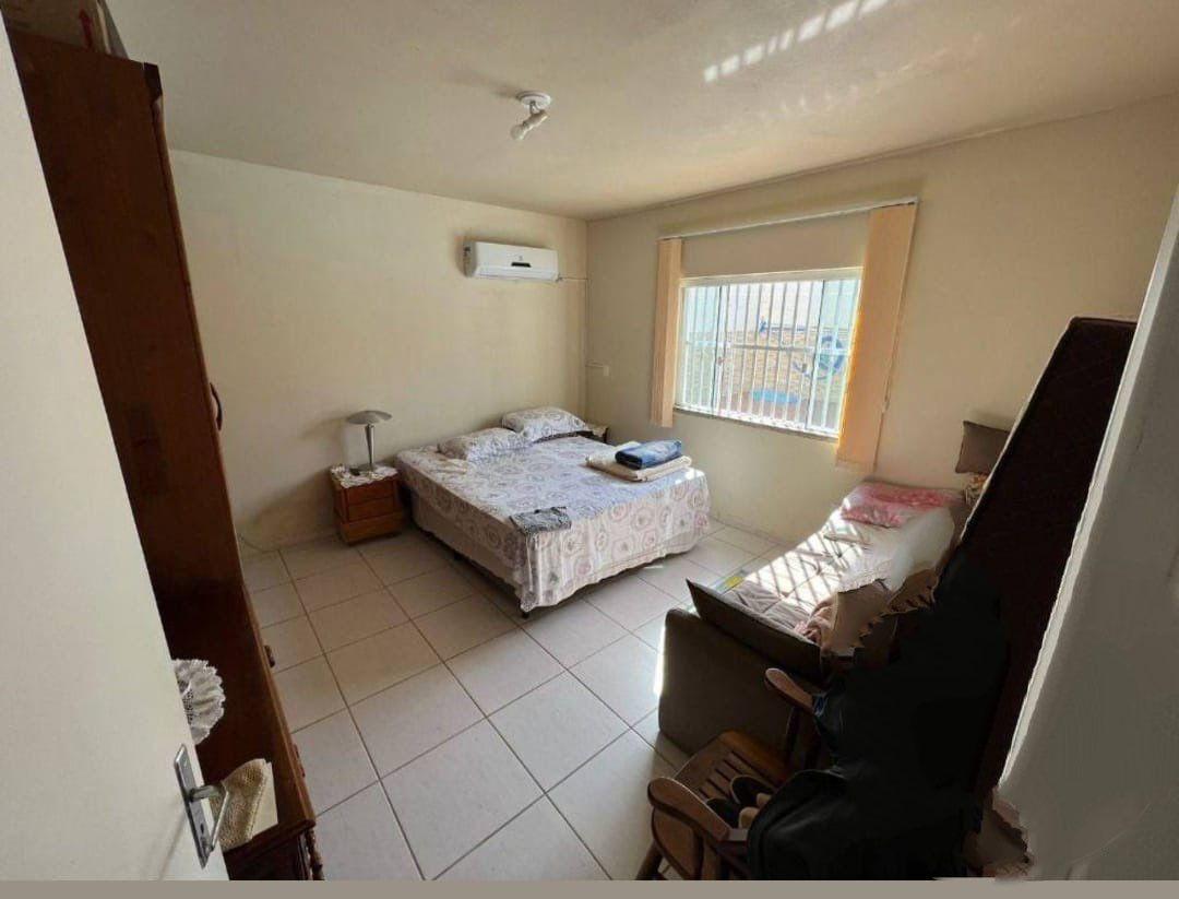 Casa à venda com 2 quartos, 300m² - Foto 14