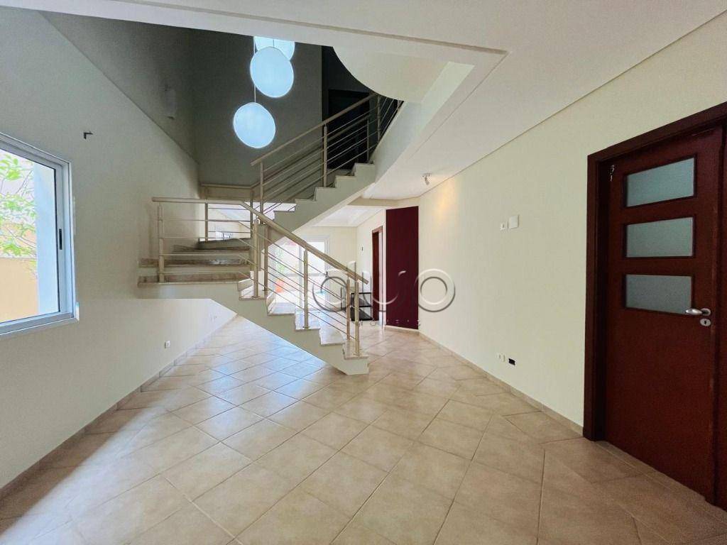 Casa de Condomínio à venda com 3 quartos, 207m² - Foto 3