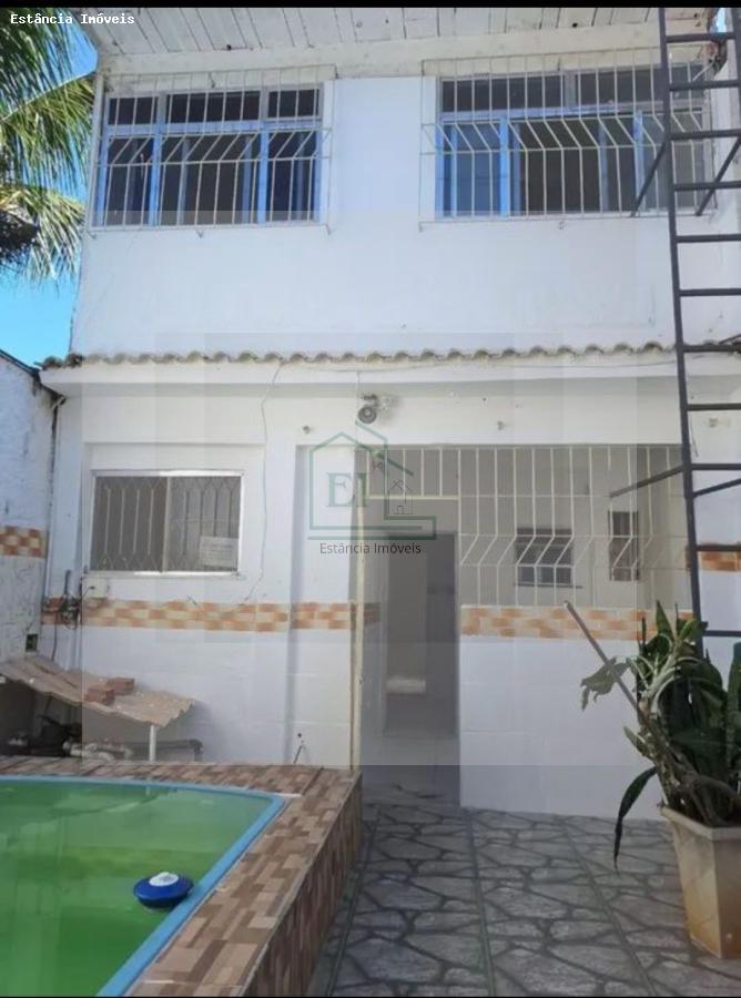 Casa à venda com 2 quartos, 200m² - Foto 1