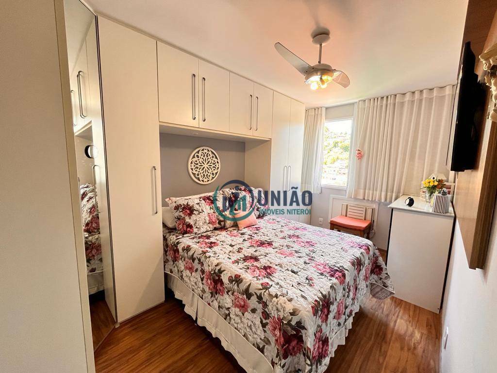 Apartamento à venda com 2 quartos, 61m² - Foto 16