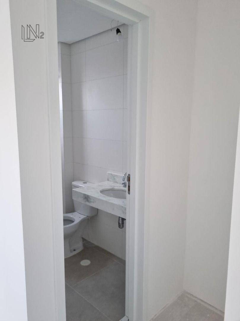 Apartamento à venda com 3 quartos, 142m² - Foto 16