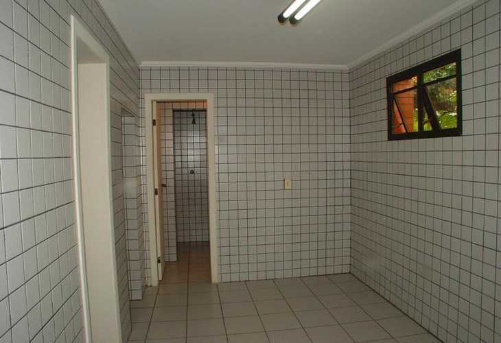 Apartamento à venda com 4 quartos, 226m² - Foto 9