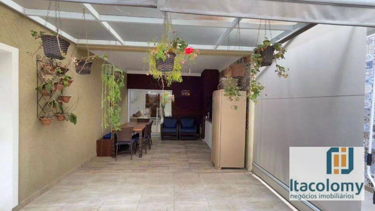 Casa de Condomínio à venda com 3 quartos, 224m² - Foto 20