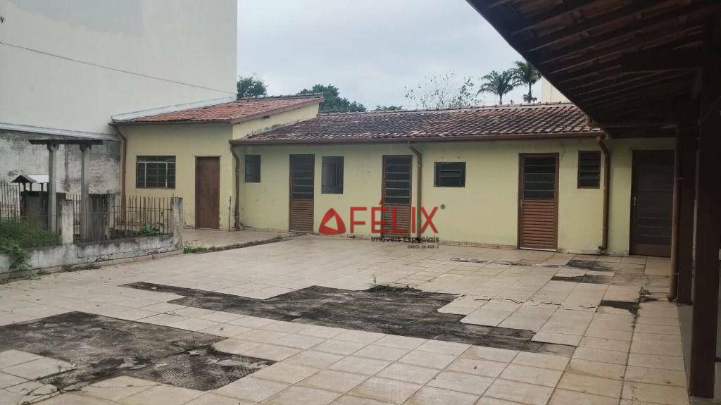 Casa à venda e aluguel com 4 quartos, 262m² - Foto 21