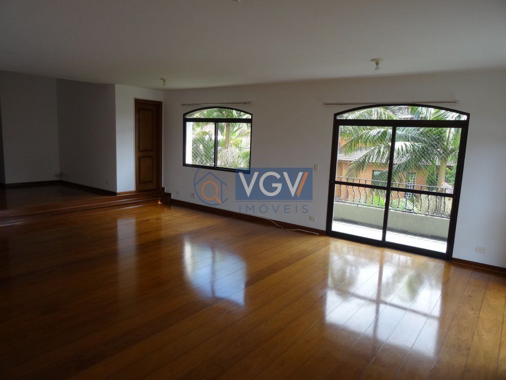 Apartamento para alugar com 3 quartos, 270m² - Foto 1