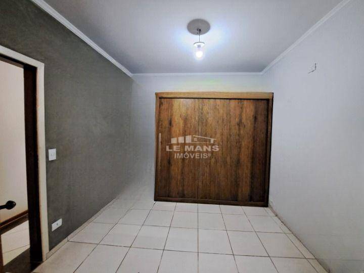 Casa à venda com 4 quartos, 185m² - Foto 17