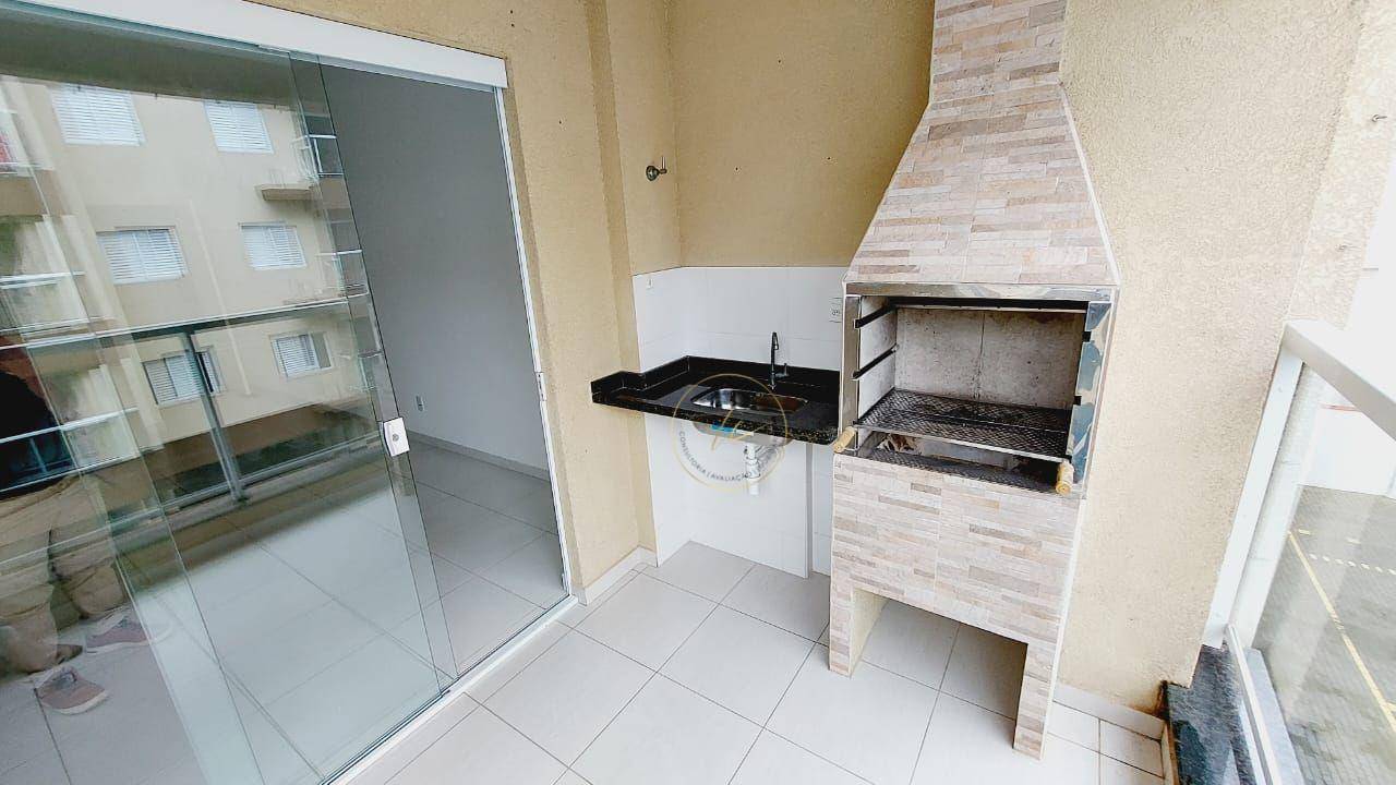 Apartamento à venda com 2 quartos, 70m² - Foto 1