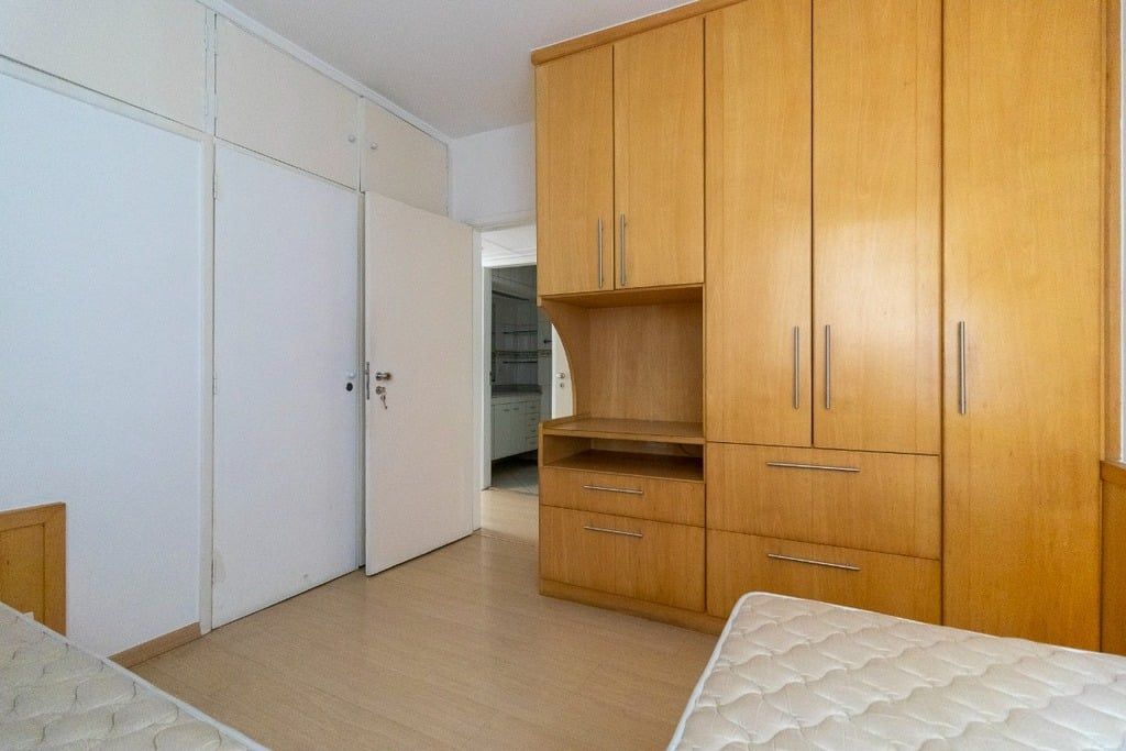 Apartamento à venda com 3 quartos, 105m² - Foto 16