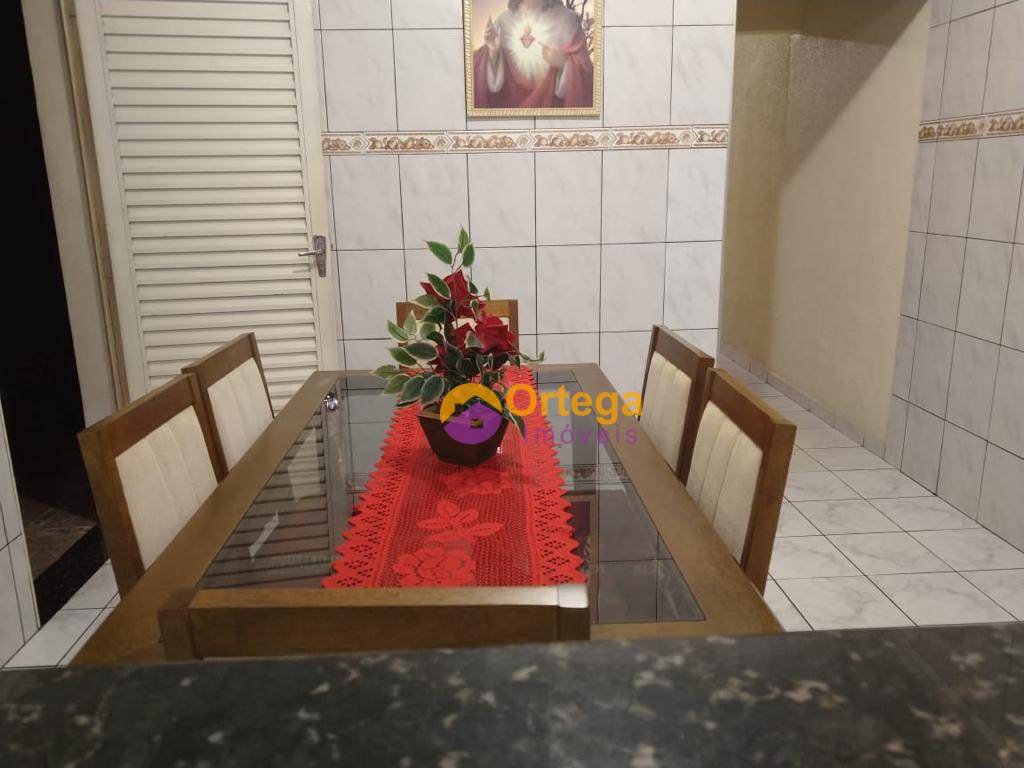 Sobrado à venda com 2 quartos, 228M2 - Foto 43