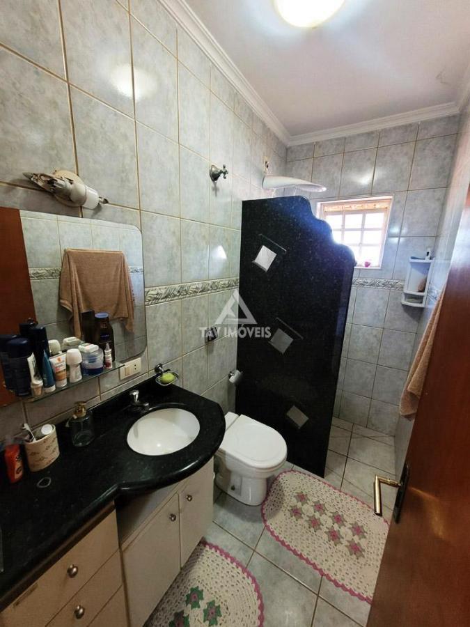 Casa à venda com 3 quartos, 300m² - Foto 10