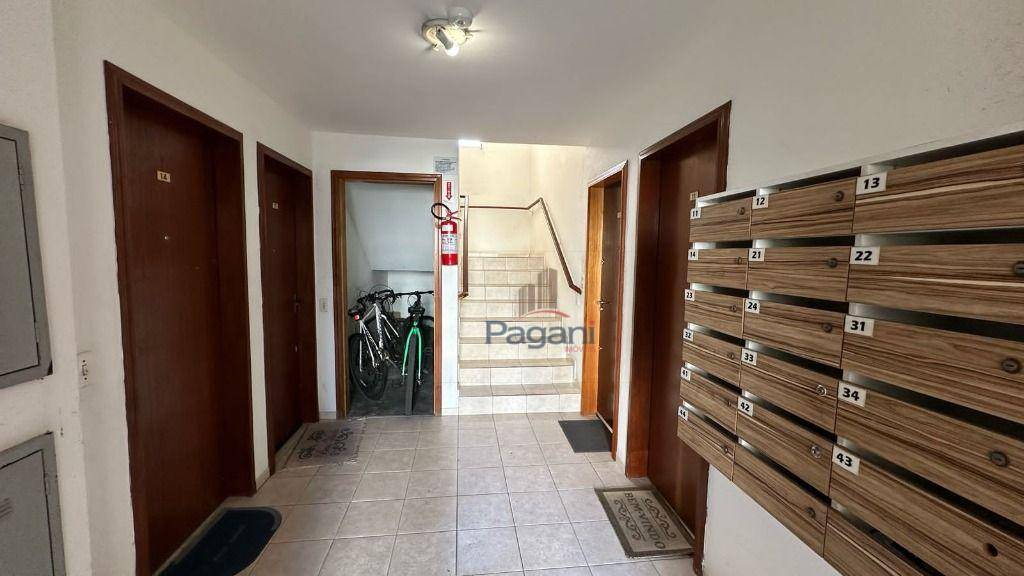 Apartamento para alugar com 2 quartos, 42m² - Foto 12