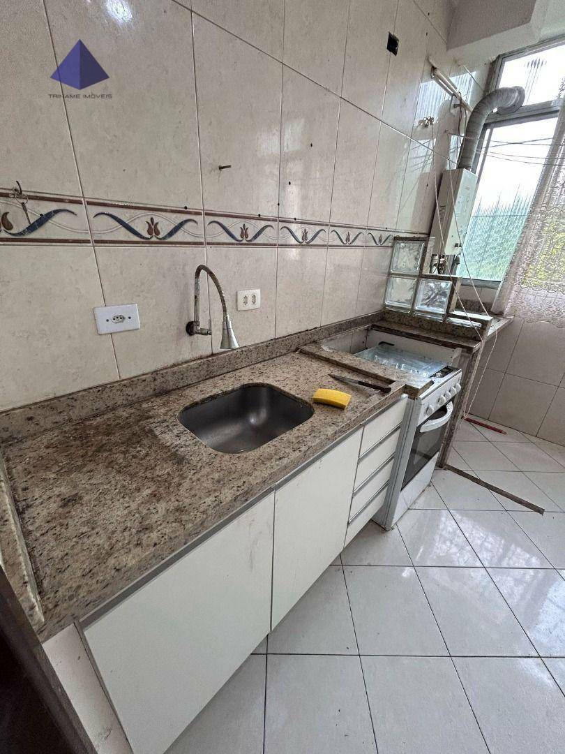 Apartamento para alugar com 2 quartos, 49m² - Foto 6