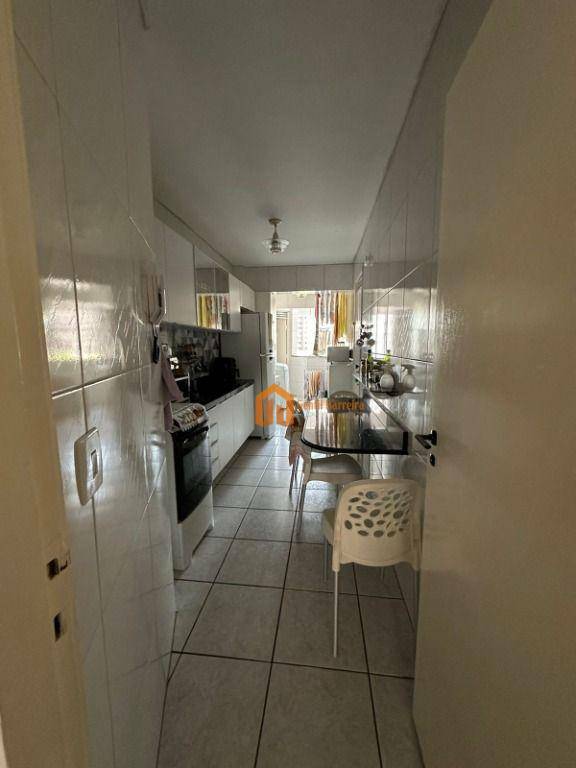 Apartamento à venda com 3 quartos, 103m² - Foto 7