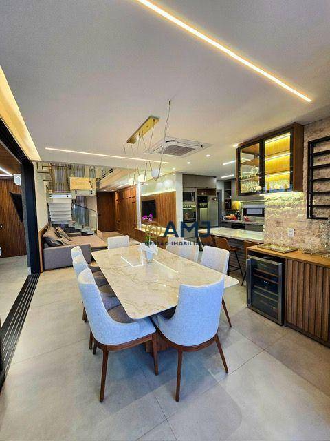 Sobrado, 5 quartos, 317 m² - Foto 5