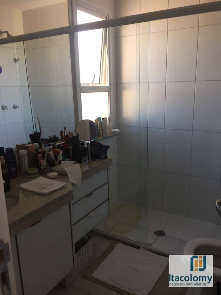 Apartamento à venda com 2 quartos, 107m² - Foto 27