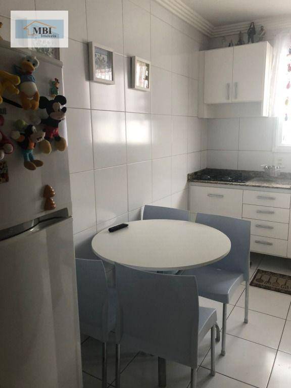 Apartamento à venda com 3 quartos, 82m² - Foto 12