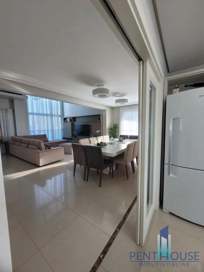 Apartamento à venda com 3 quartos, 252m² - Foto 28