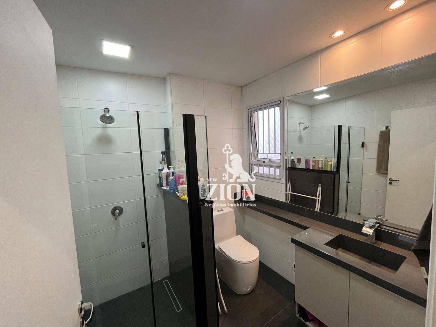 Apartamento à venda com 2 quartos, 42m² - Foto 15