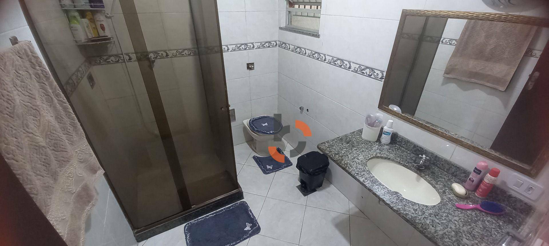 Casa à venda com 3 quartos, 240m² - Foto 19