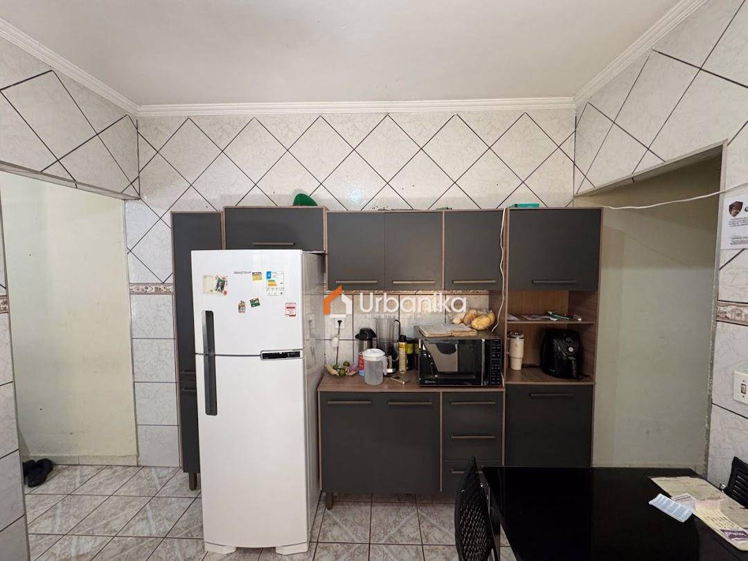 Casa, 2 quartos, 160 m² - Foto 4