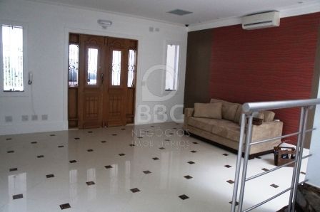 Sobrado à venda com 3 quartos, 239m² - Foto 3